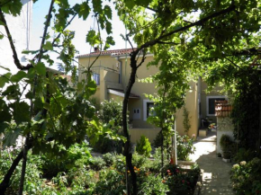 Гостиница Apartman Mia Biograd  Биоград На Мору